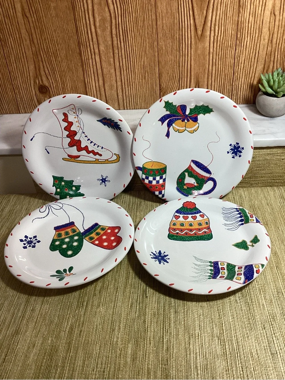 Vintage Crate & Barrel Christmas Ornament & Mitten Luncheon 8.25” Plates -